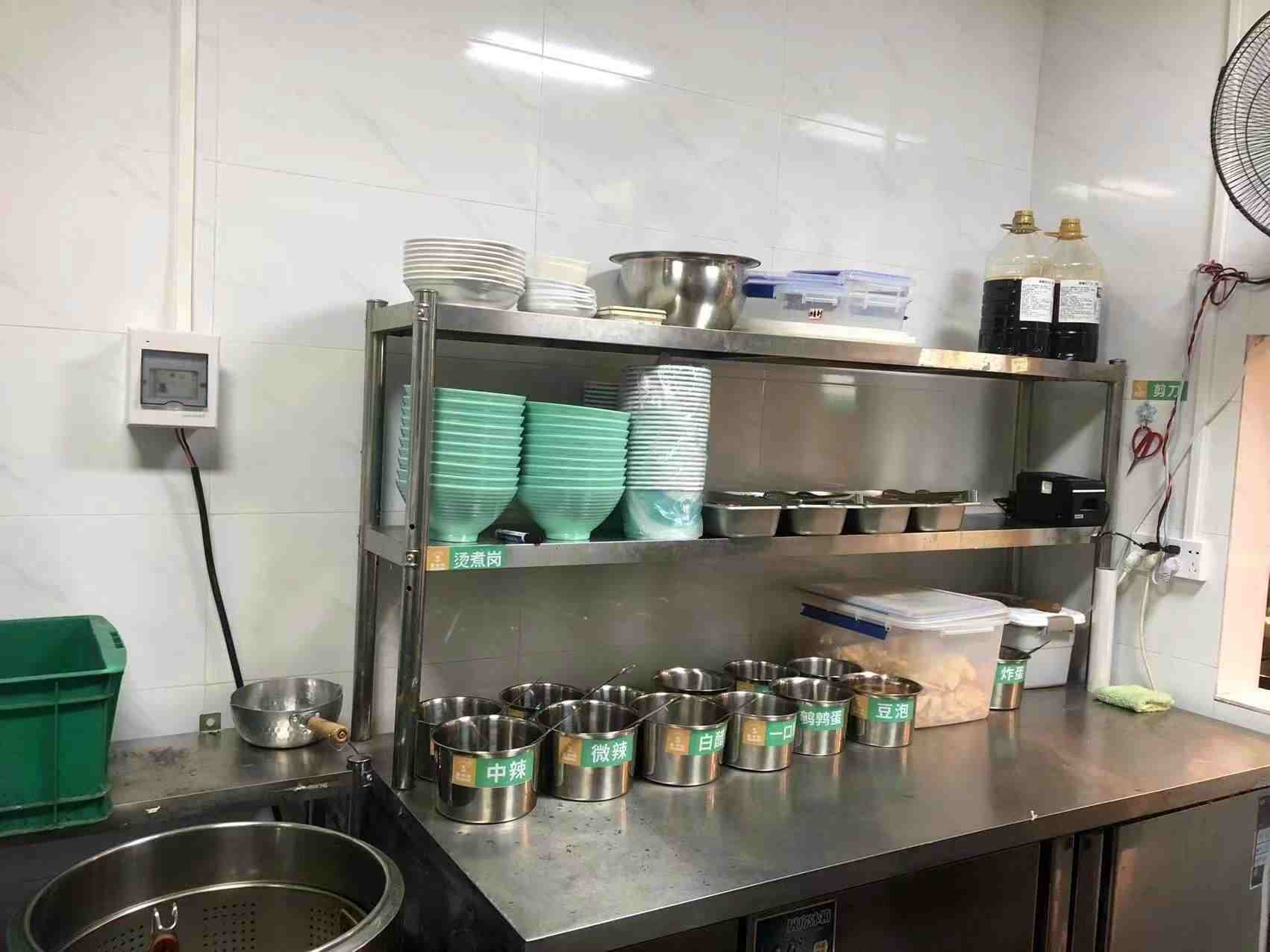 新手創業如何提升門店流量？螺螄粉加盟店經營技巧