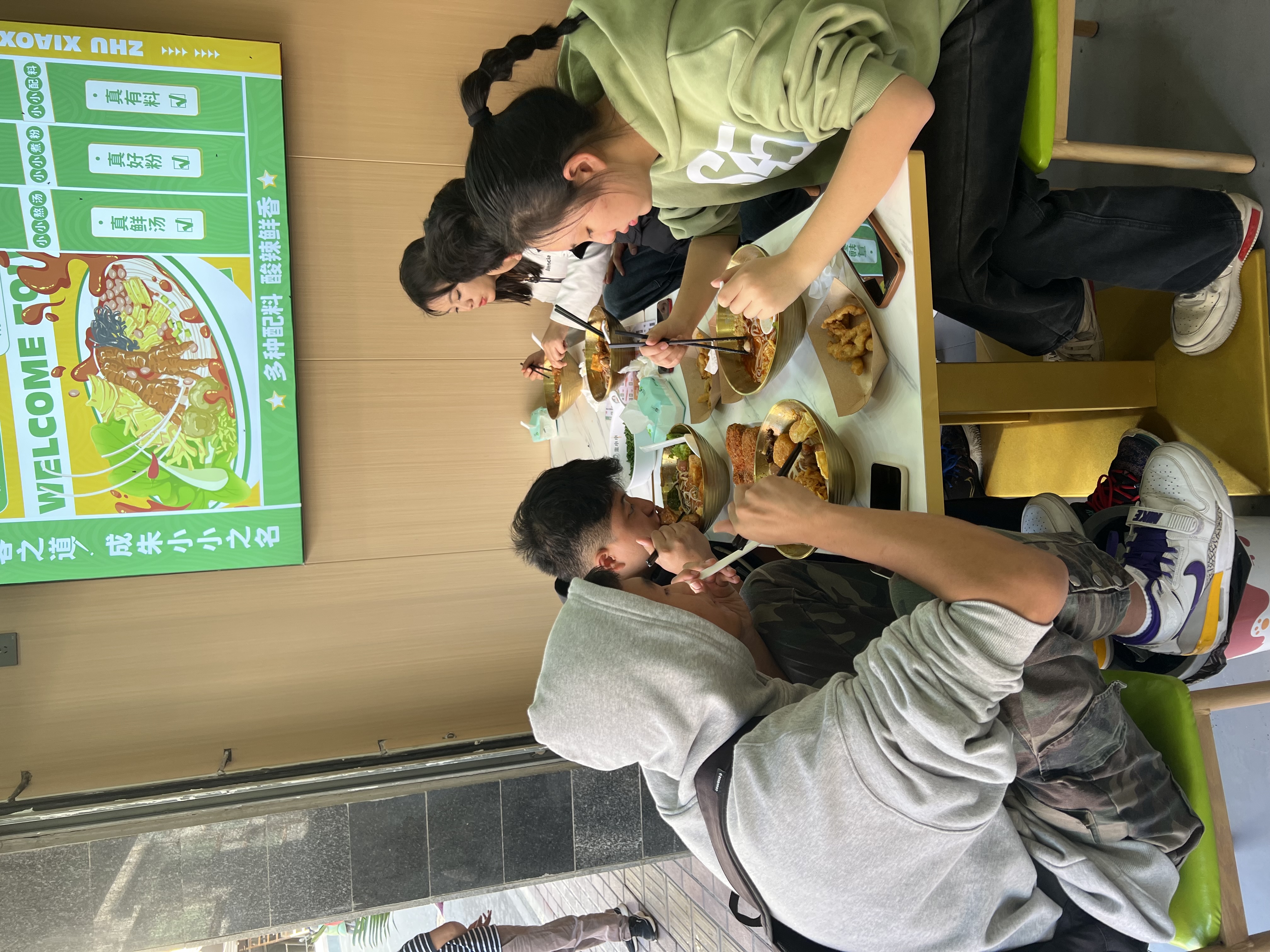 螺螄粉加盟品牌順應市場發展，成為眾多創業者選擇的對象