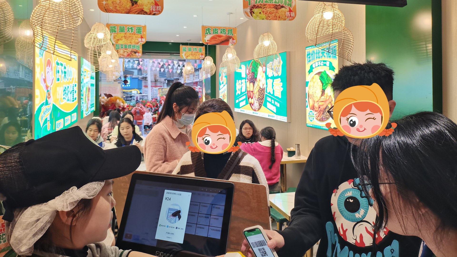 加盟朱小小螺螄粉有哪些優(yōu)勢(shì)？能給加盟商哪些方面扶持？